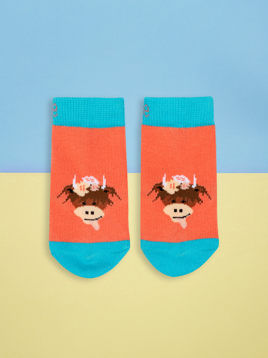Bonnie Highland Cow Socks