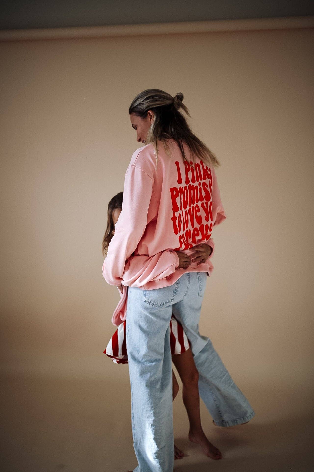 I PINKY PROMISE TO LOVE YOU FOREVER | Oversized Pullover | ADULT