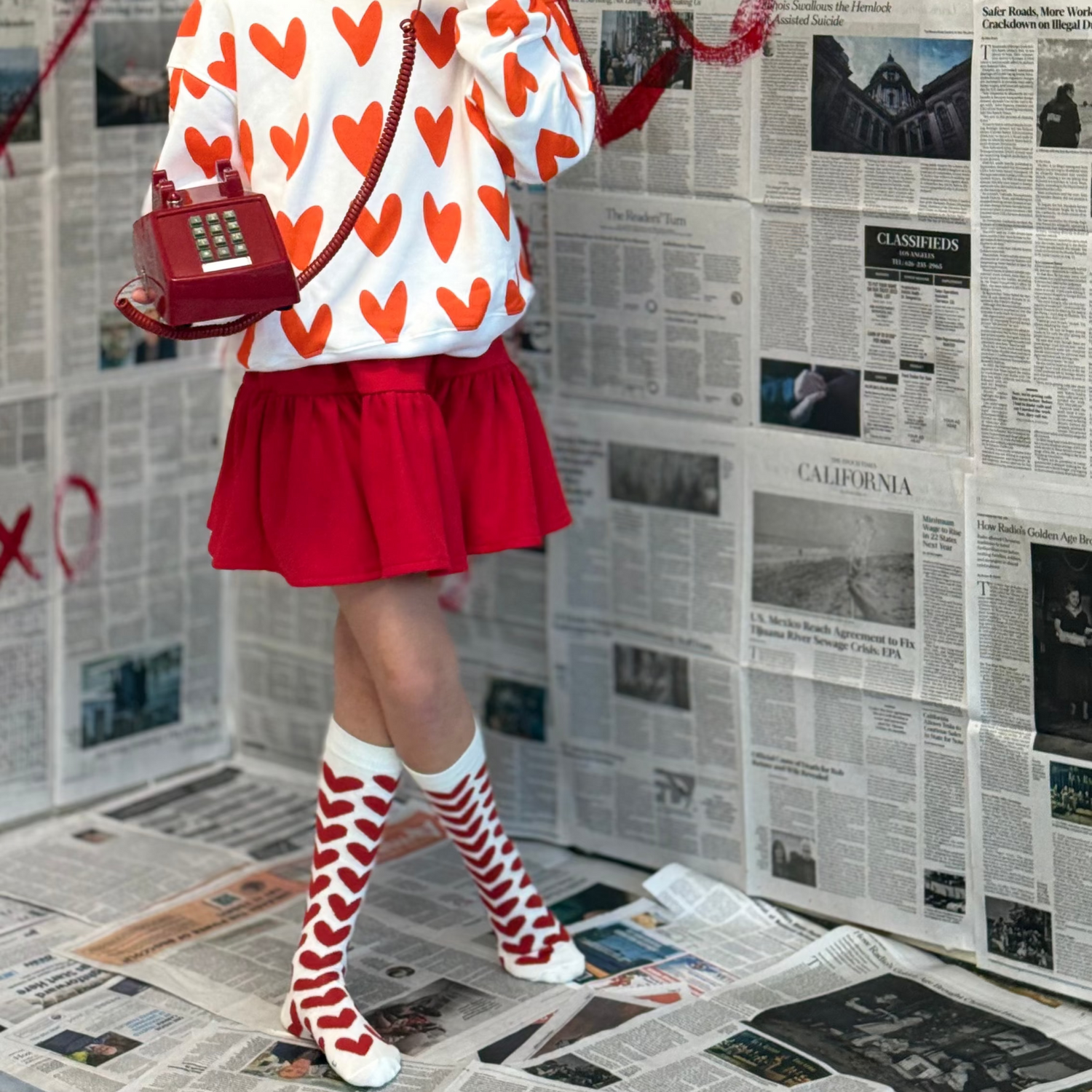 HEARTS ALL OVER | IN RED | knee high socks