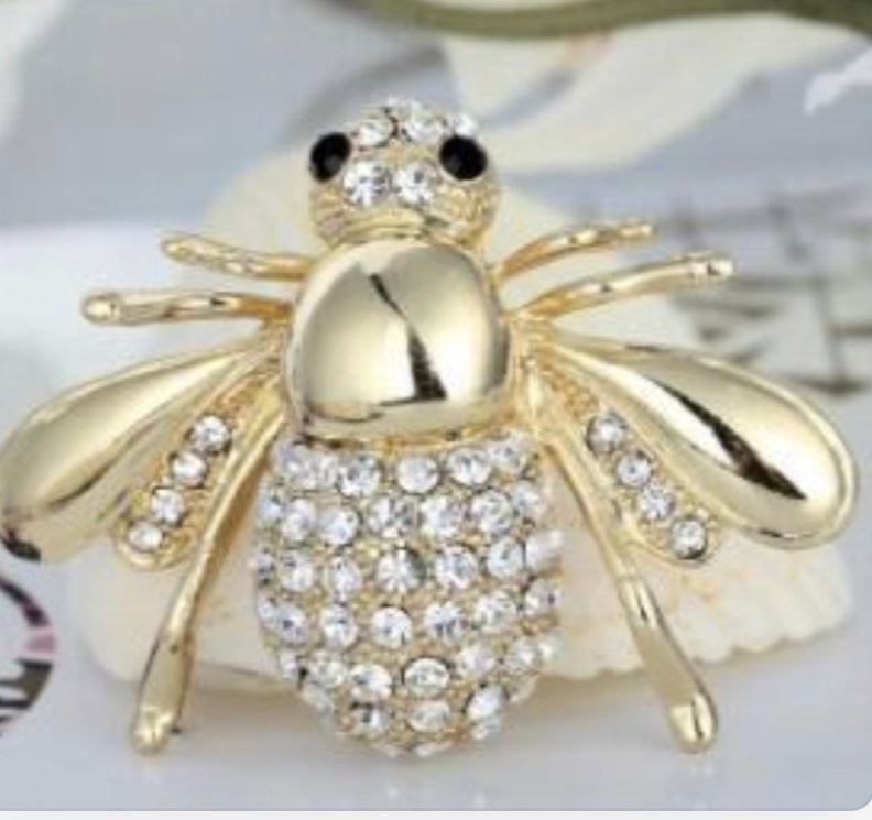 BEEHIVE BROOCH