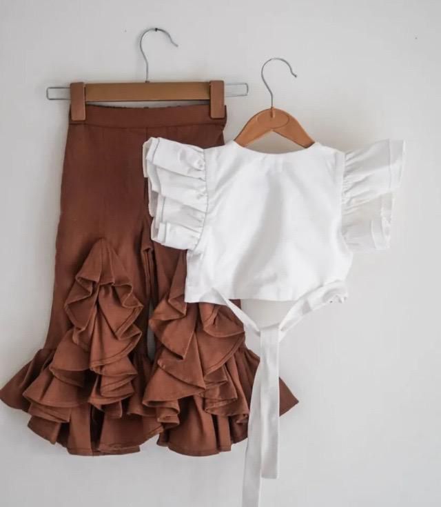 Ruffle Cocoa Pantset