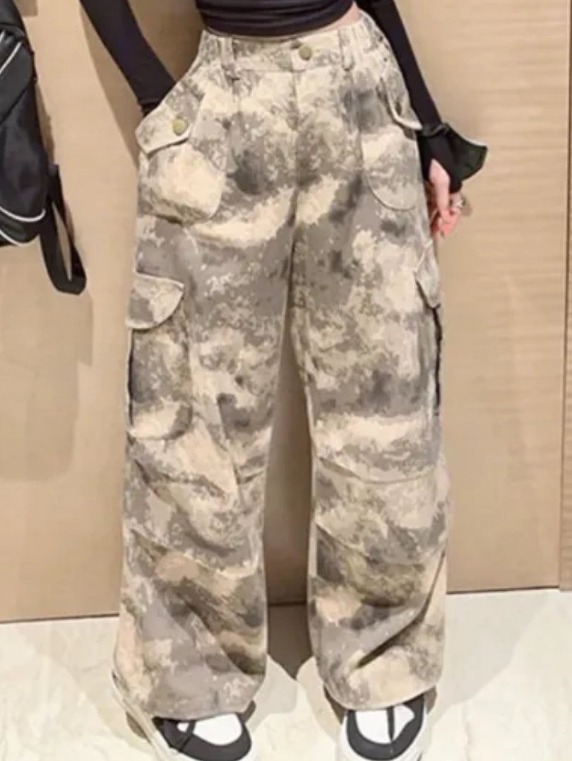 Camo Graphic Pants
