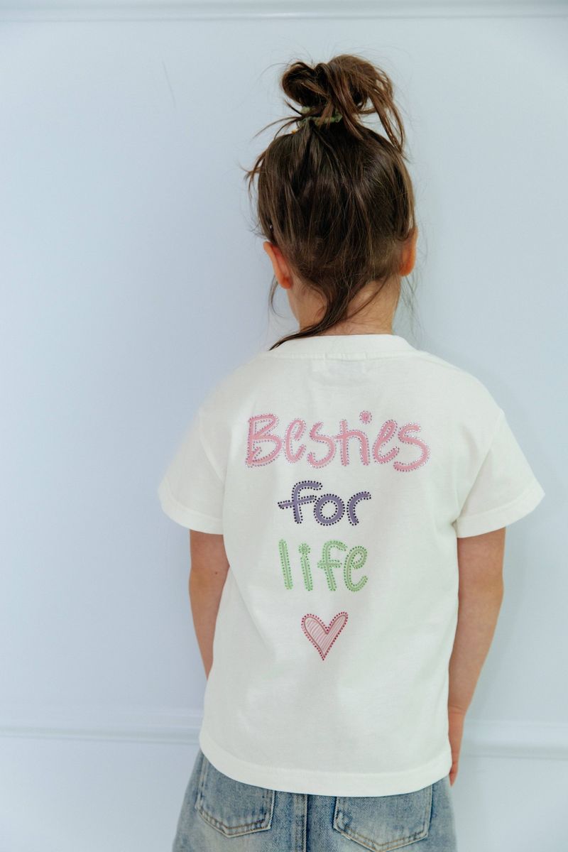 Besties Tee